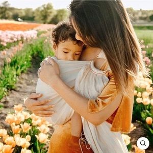 Kyte Baby Ring Sling- in the color Aspen and rose gold